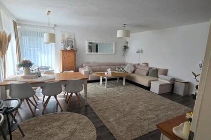 Wohnung Hannover Herrenhausen-Stöcken - 3 Zimmer, 80 m&sup2;, 1.000&euro; | Angebot:27594920