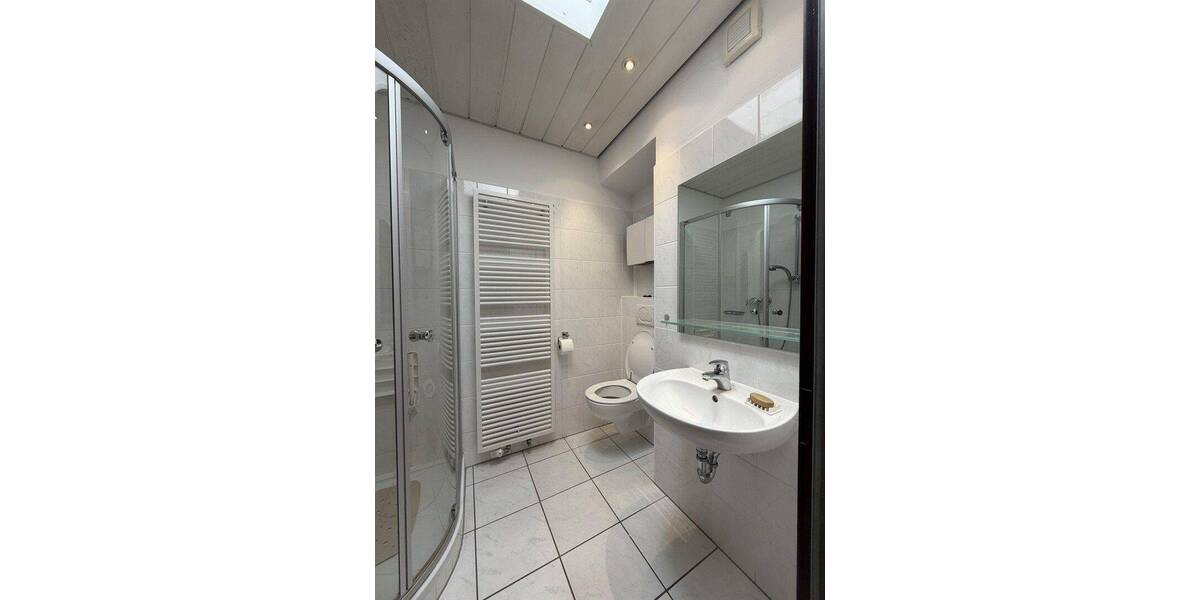 Reihenmittelhaus Hannover Anderten - 5 Zimmer, 122 m&sup2;, 380.000&euro; | Angebot:26820021