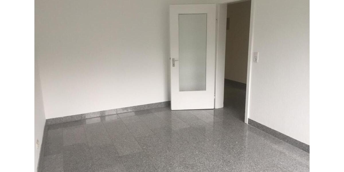 Erdgeschoßwohnung Springe - 2.5 Zimmer, 52 m&sup2;, 105.000&euro; | Angebot:25413360