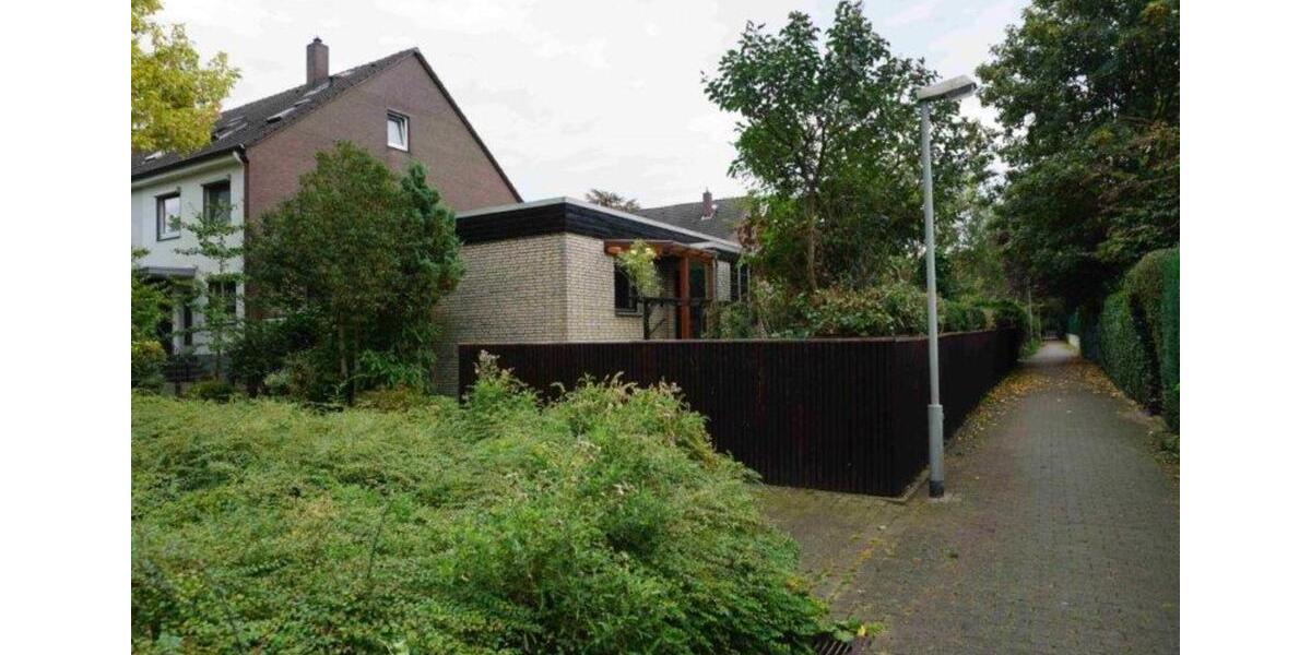 Bungalow - Haus, mit Garten in Hannover Wettbergen zu vermieten 3 zimmer