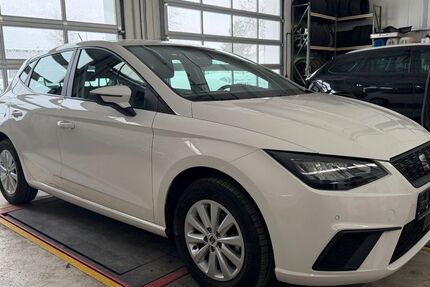 Seat Ibiza 16.574 km 15.300 &euro; Wedemark-Bissendorf 30900