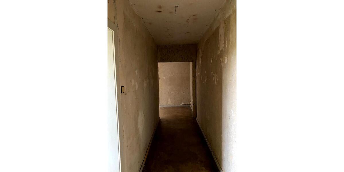 4-Zimmer-Wohnung 90qm Sanierungsbedürftig Hannover-Wülfel 4 zimmer