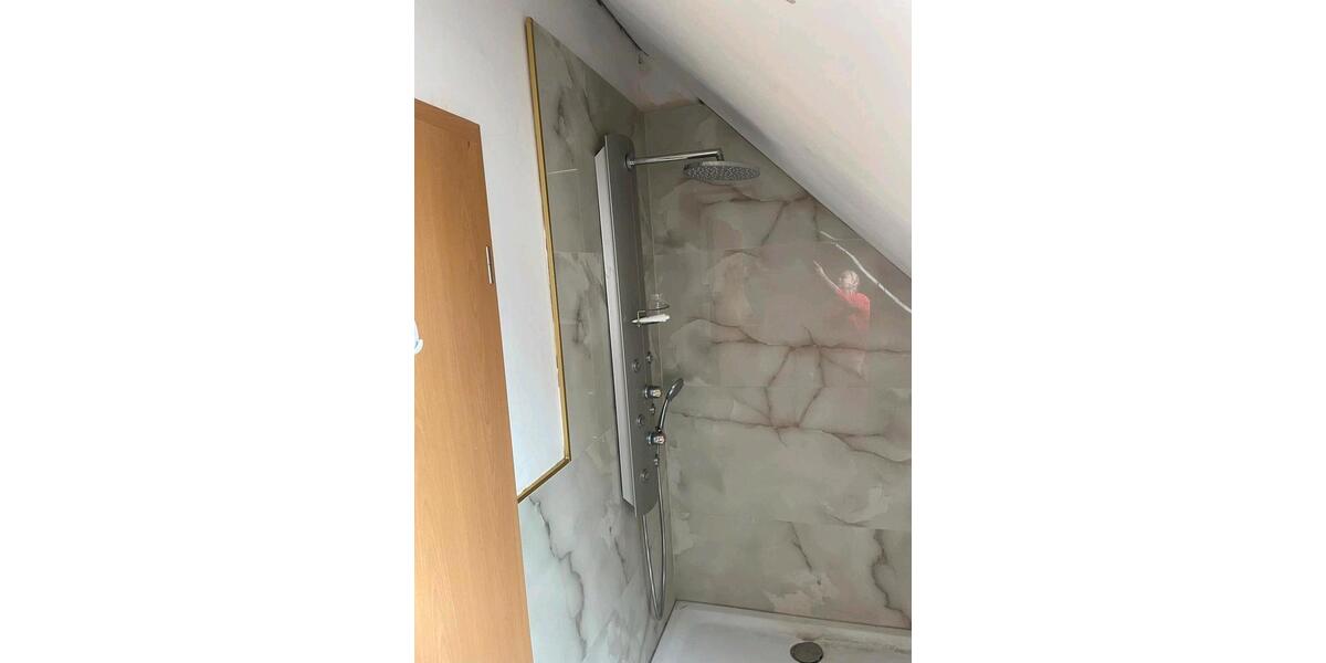 Etagenwohnung Seelze - 5 Zimmer, 95 m&sup2;, 1.500&euro; | Angebot:26256635