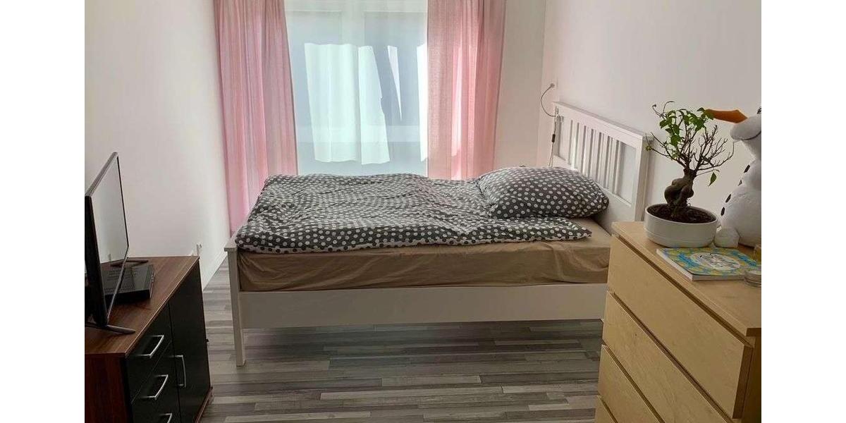 Doppelhaushälfte Lehrte - 4 Zimmer, 126 m&sup2;, 1.490&euro; | Angebot:26196070