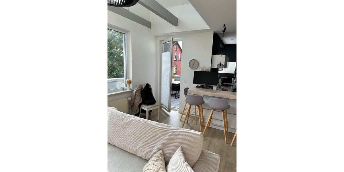 Dachgeschoßwohnung Burgdorf - 2.5 Zimmer, 70 m&sup2;, 189.000&euro; | Angebot:26291622