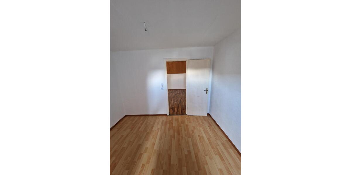 Dachgeschoßwohnung Barsinghausen - 5 Zimmer, 115 m&sup2;, 245.000&euro; | Angebot:24560900