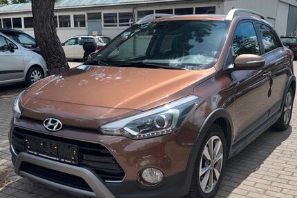 Hyundai i20 70.000 km 12.999 &euro; Hannover 30179
