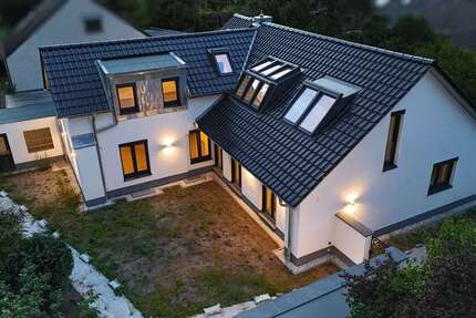 Haus zum Kaufen in Hannover 899.000 € 196 m² 7 zimmer