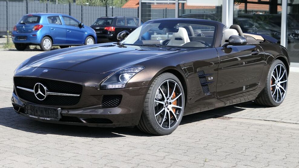Mercedes-Benz SLS AMG 14.500 km 359.000 € Adelheidsdorf 29352