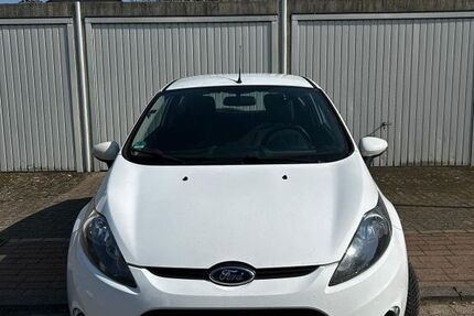 Ford Fiesta 228.000 km 2.200 &euro; Ronnenberg , Hannover 30952