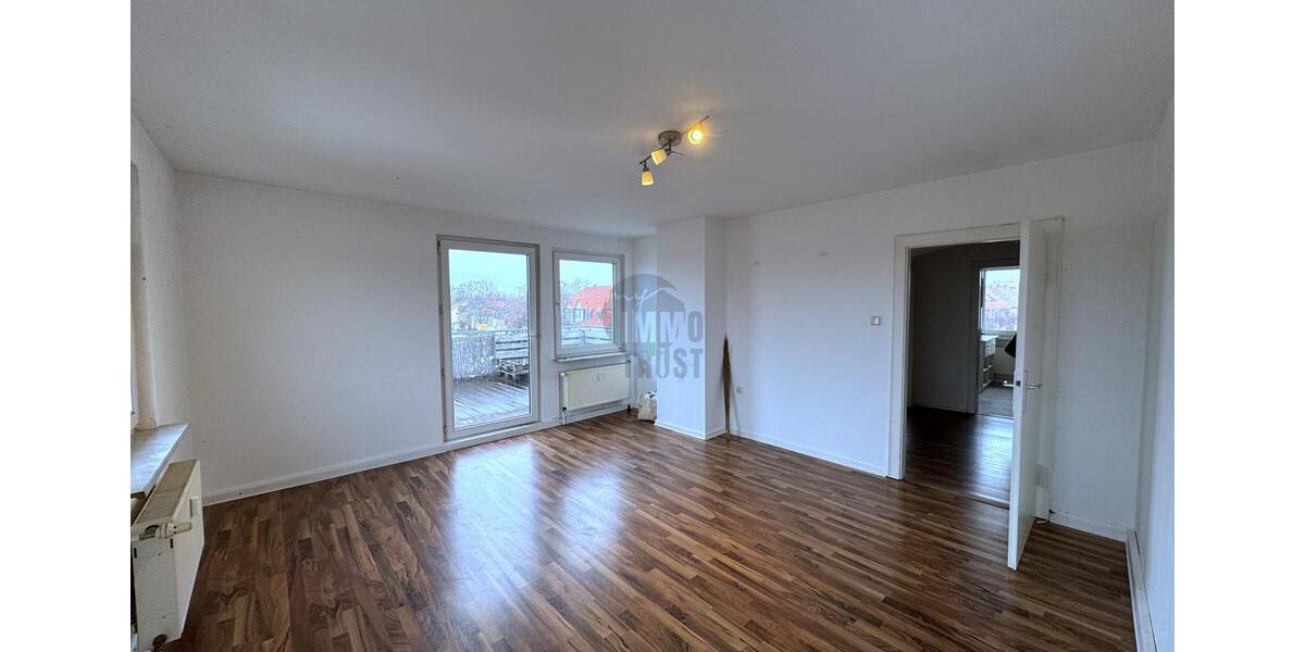 Etagenwohnung Hildesheim Bockfeld - 3 Zimmer, 82 m&sup2;, 850&euro; | Angebot:26183950