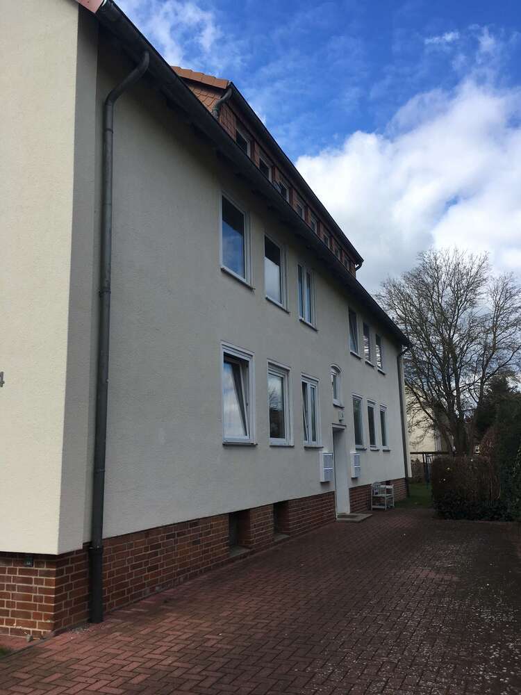 Wohnung zum Mieten in Neustadt 295 € 29.59 m²