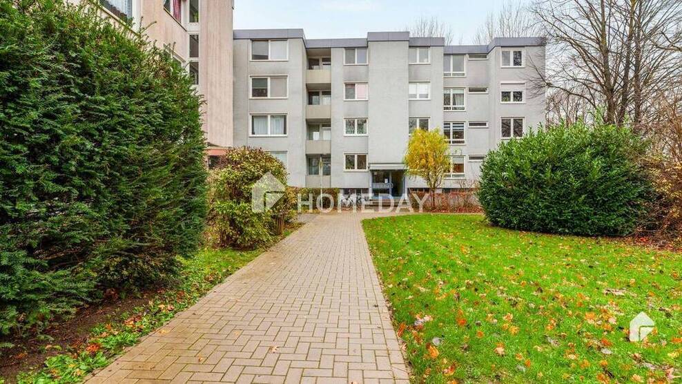 Geräumige 4-Zimmer-Wohnung mit Loggia in zentraler Lage von Sarstedt