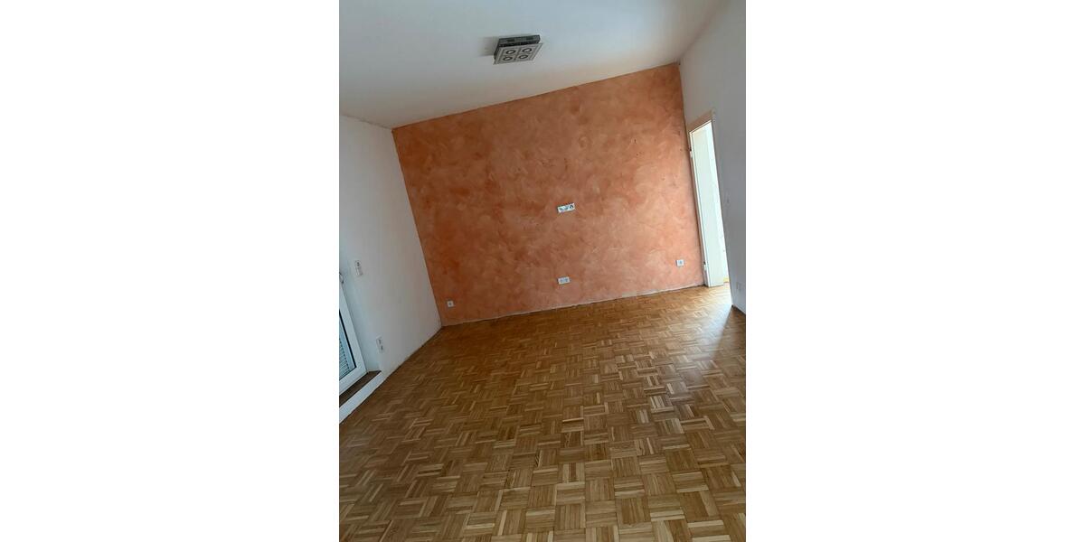 Einfamilienhaus Wedemark - 7 Zimmer, 180 m&sup2;, 285.000&euro; | Angebot:26091118