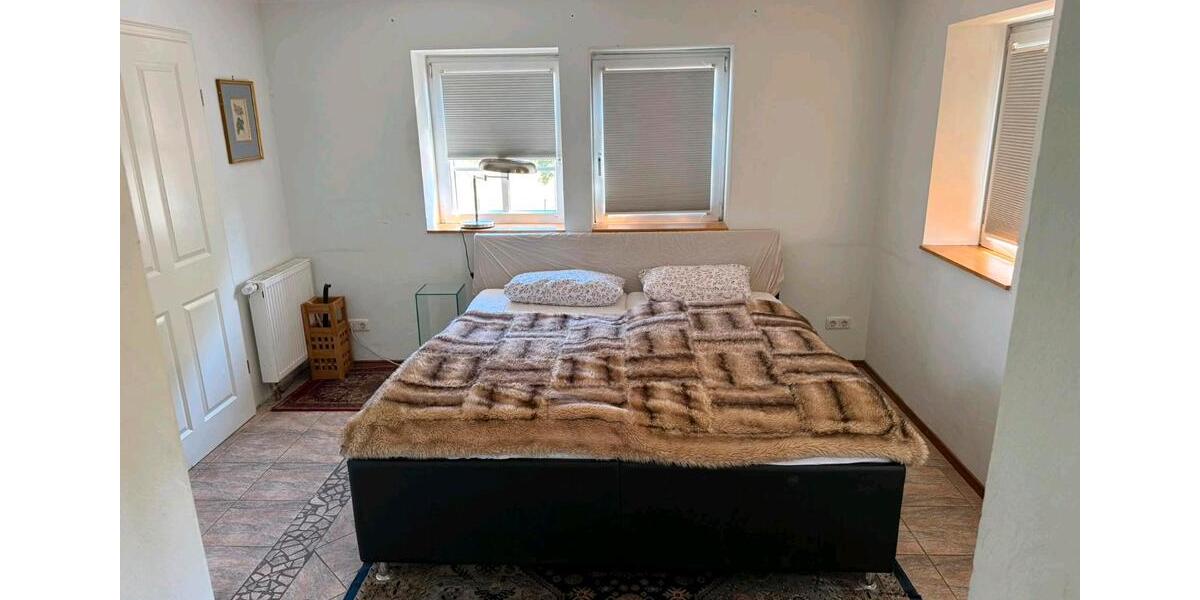 Reihenhaus Burgwedel - 5 Zimmer, 100 m&sup2;, 1.100&euro; | Angebot:27610329