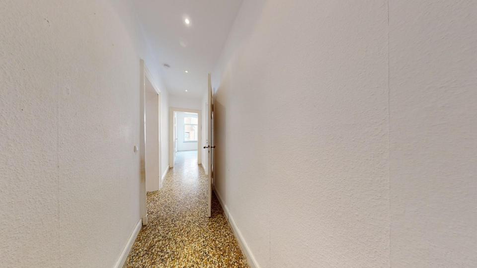 PRIVAT AN PRIVAT: 3,5 ZIMMERWOHNUNG 120QM - KELLER & BALKON | TOP 3 zimmer