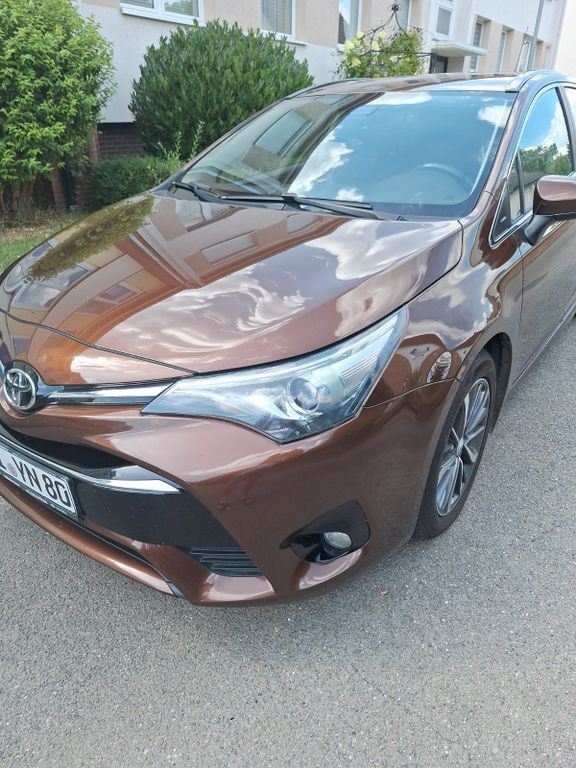 Avensis