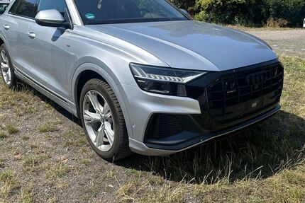 Audi Q8 157.000 km 44.030 &euro; Hannover OT Ricklingen 30459