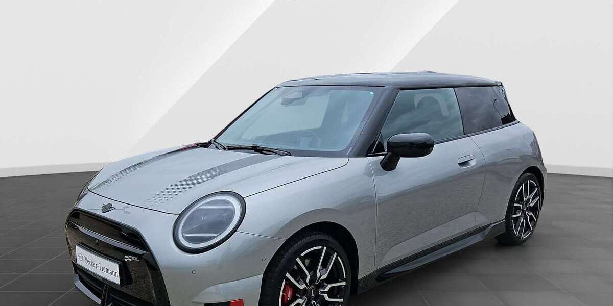 Mini John Cooper Works 5.819 km 38.805 &euro; Wunstorf 31515