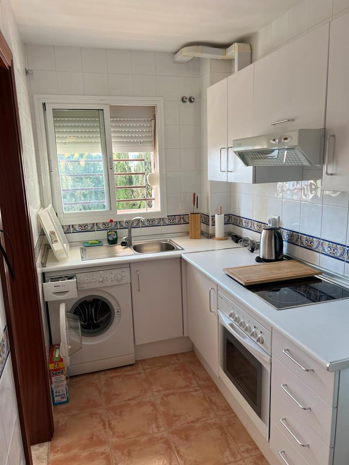 3-Zimmer-Wohnung mit Meerblick und großem Balkon