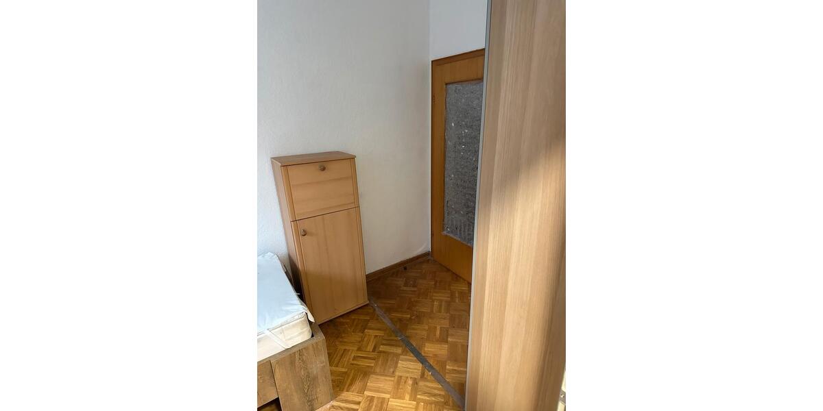 Etagenwohnung Ronnenberg - 2 Zimmer, 25 m&sup2;, 900&euro; | Angebot:26239068