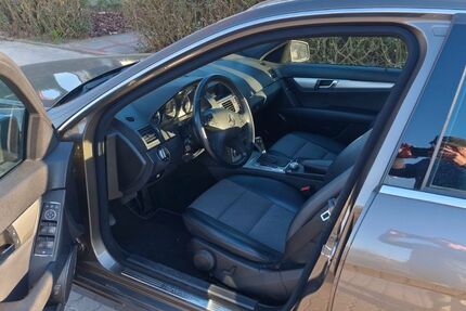 Mercedes-Benz C 250 198.000 km 6.900 &euro; Hannover 30657