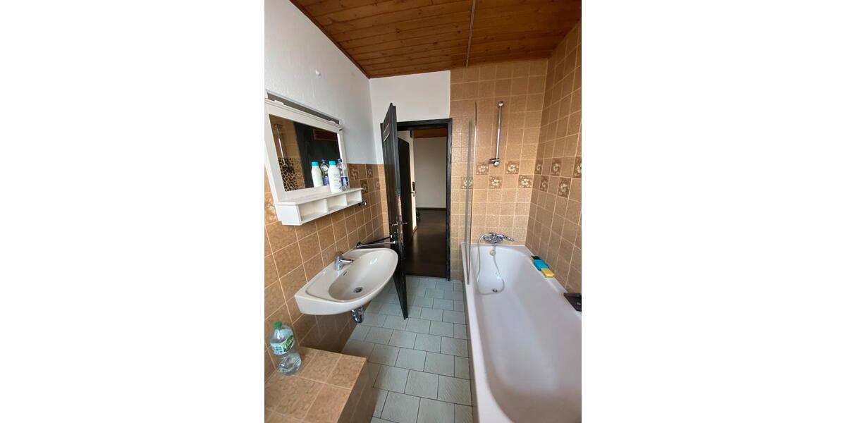 Etagenwohnung Hannover Bothfeld-Vahrenheide - 3 Zimmer, 75 m&sup2;, 1.000&euro; | Angebot:25655096