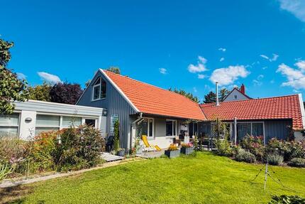 Haus Hannover Bothfeld-Vahrenheide - 7 Zimmer, 230 m&sup2;, 1.200.000&euro; | Angebot:27284350