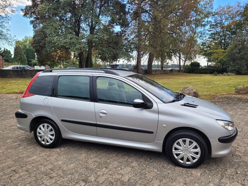 Peugeot 206 167.222 km 699 € Isernhagen 30916