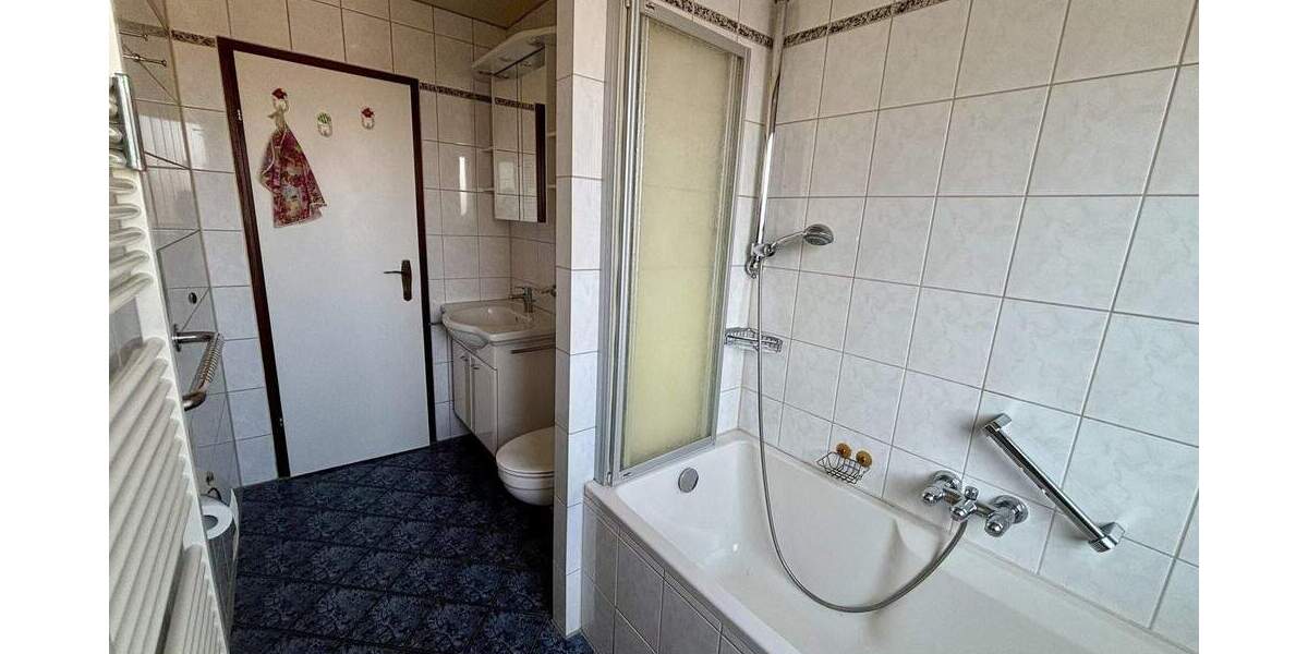 Etagenwohnung Isernhagen Altwarmbüchen - 3 Zimmer, 84 m&sup2;, 225.000&euro; | Angebot:25386836