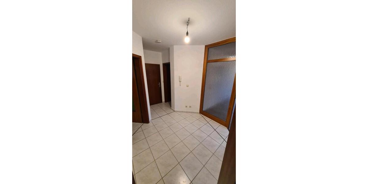 Etagenwohnung Sehnde - 2 Zimmer, 65 m&sup2;, 750&euro; | Angebot:24866418