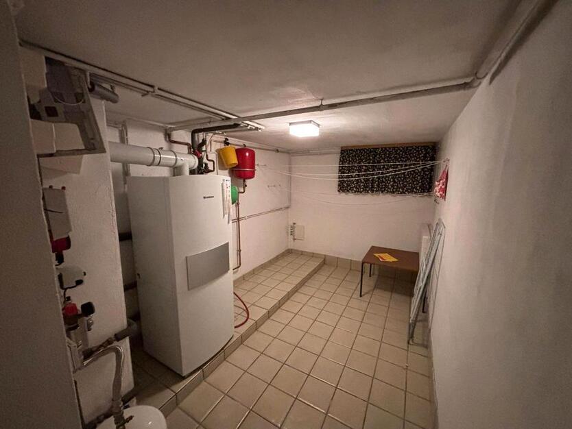 Einfamilienhaus mit moderner Anliegerwohnung in 30851 Langenhagen zimmer