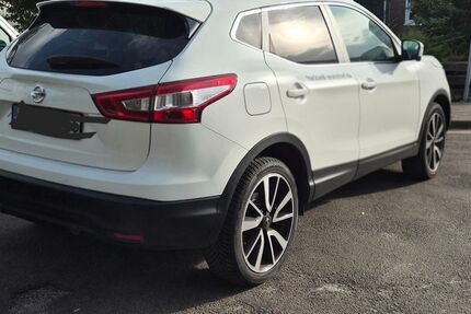 Nissan Qashqai 116.000 km 12.500 &euro; Wunstorf 31515
