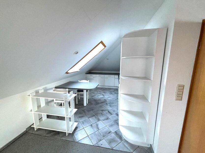 Einfamilienhaus mit moderner Anliegerwohnung in 30851 Langenhagen zimmer