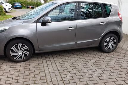 Renault Scenic 129.000 km 3.500 € Hannover 30657