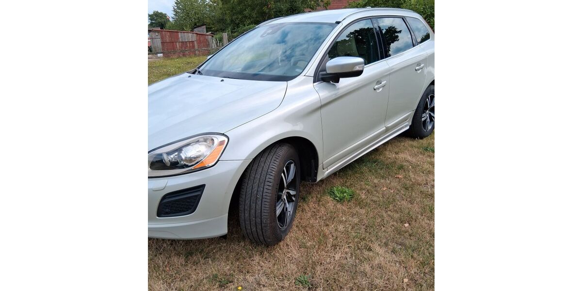 Volvo XC60 151.000 km 13.900 &euro; Neustadt 31535