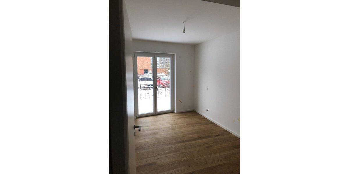 Etagenwohnung Hannover List - 3 Zimmer, 86 m&sup2;, 1.350&euro; | Angebot:26847002