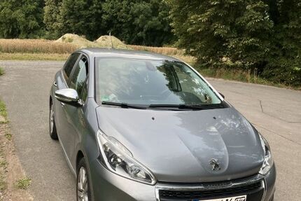 Peugeot 208 56.800 km 10.800 &euro; Bad Münder am Deister 31848