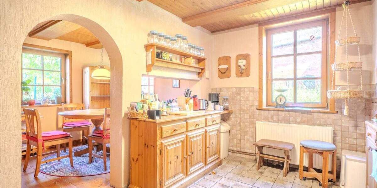 Mehrfamilienhaus, Wohnhaus Giesen Emmerke - 8 Zimmer, 175 m&sup2;, 295.000&euro; | Angebot:25671920