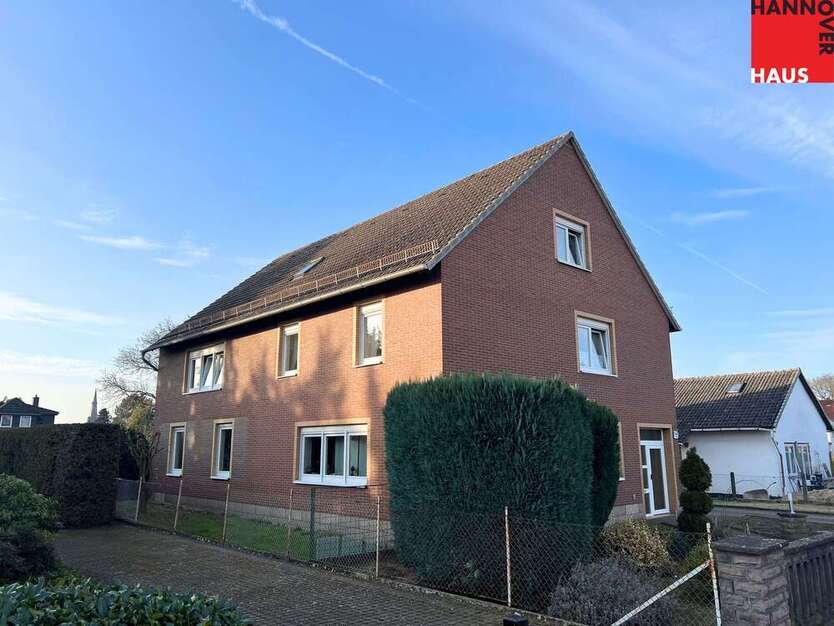 Haus zum Kaufen in Garbsen OT Horst 570.000 € 297 m²