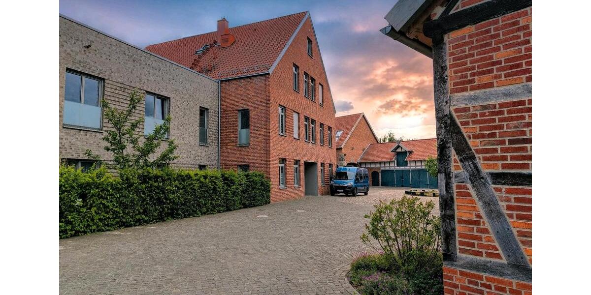 Exclusives Wohnen in einem historischen Ensemble 4 zimmer