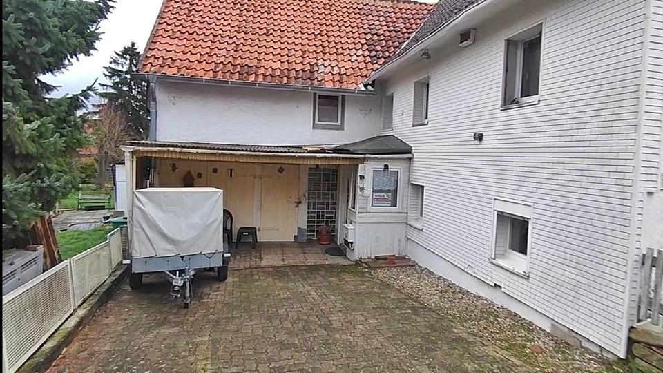 Sibbesse OT Eberholzen: Einfamilienhaus mit Nebengebäude 4.5 zimmer