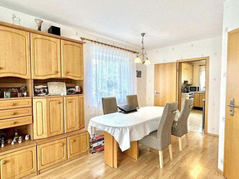 Charmantes und familienfreundliches Reihenendhaus in schöner Lage von Kaltenweide ! 5 zimmer