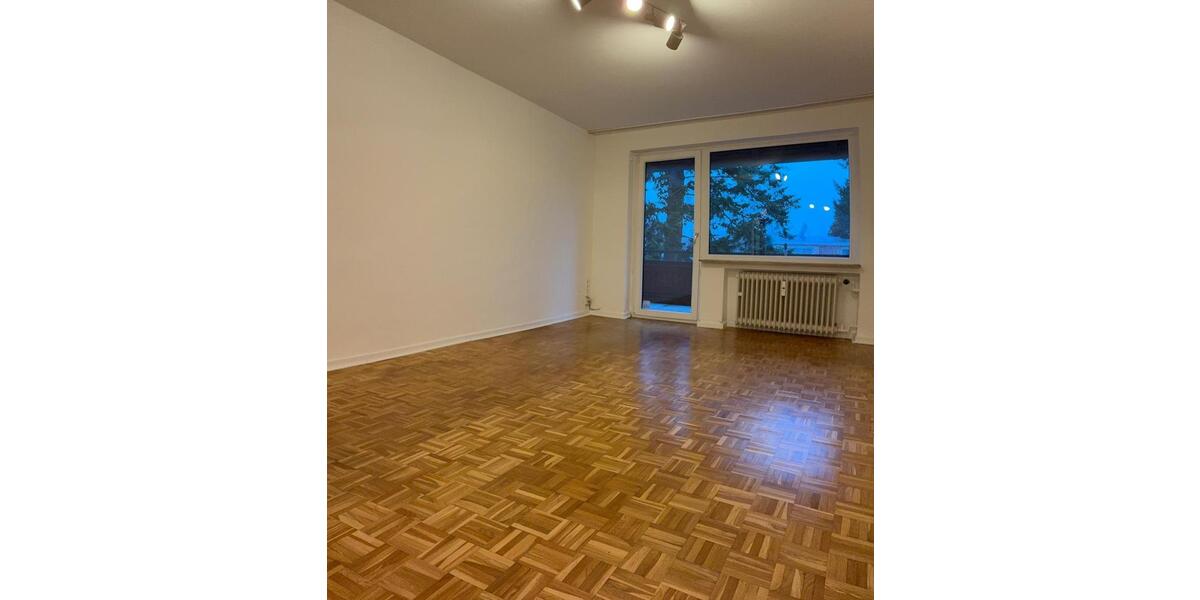 Helle 2,5-Zimmer-Wohnung mit großem Balkon in Kirchrode 2.5 zimmer