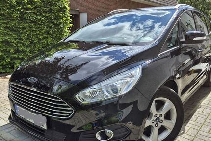 Ford S-Max 120.500 km 13.500 &euro; Hannover 30659