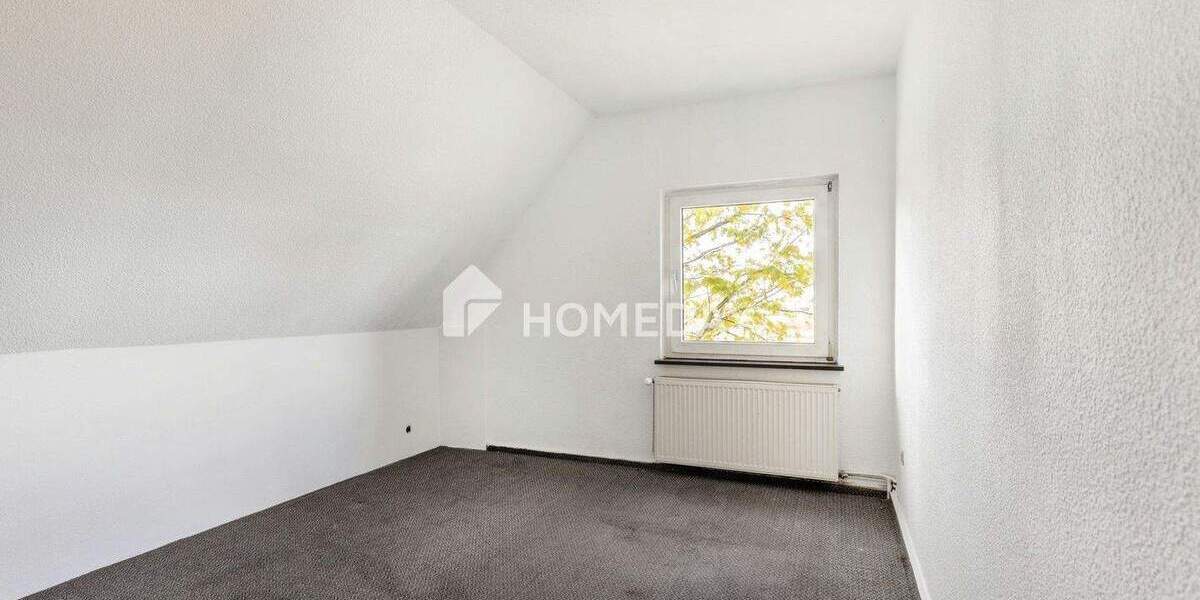 Ihr neues Zuhause mit Potenzial: freistehendes EFH mit Garage und großzügigem Garten in Bothfeld 5 zimmer