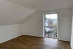 Kernsanierte Dachgeschoßwohnung mit Dachterrasse