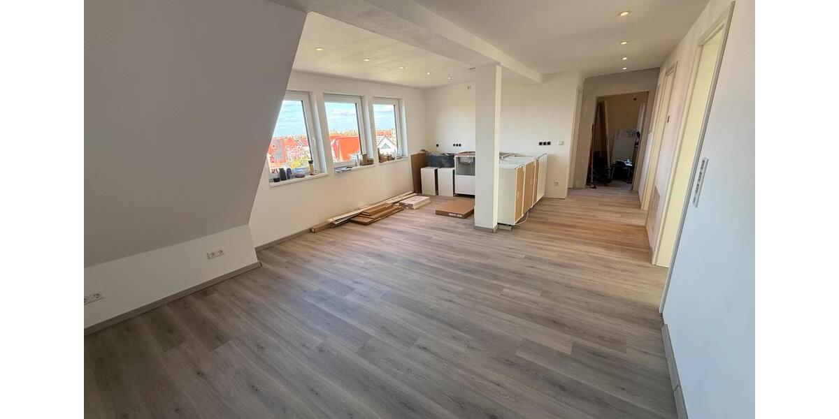 Dachgeschoßwohnung Ronnenberg - 2.5 Zimmer, 55 m&sup2;, 745&euro; | Angebot:25937153