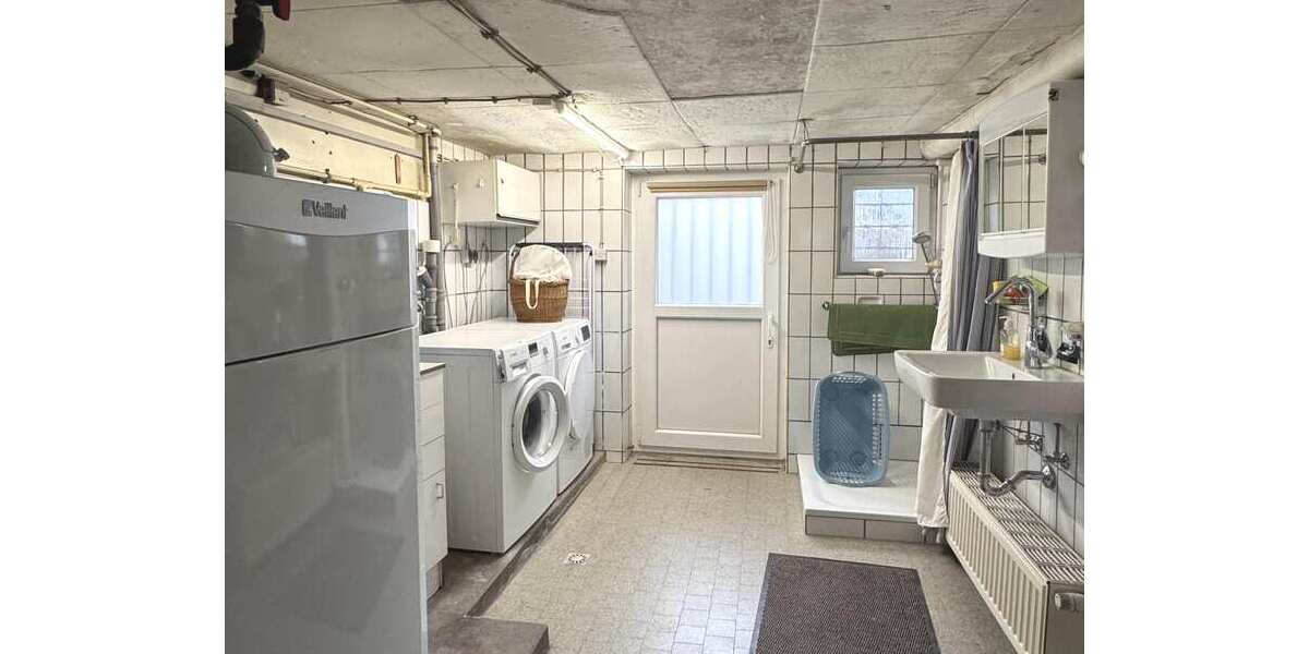 Doppelhaushälfte mit historischem Charme 6 zimmer