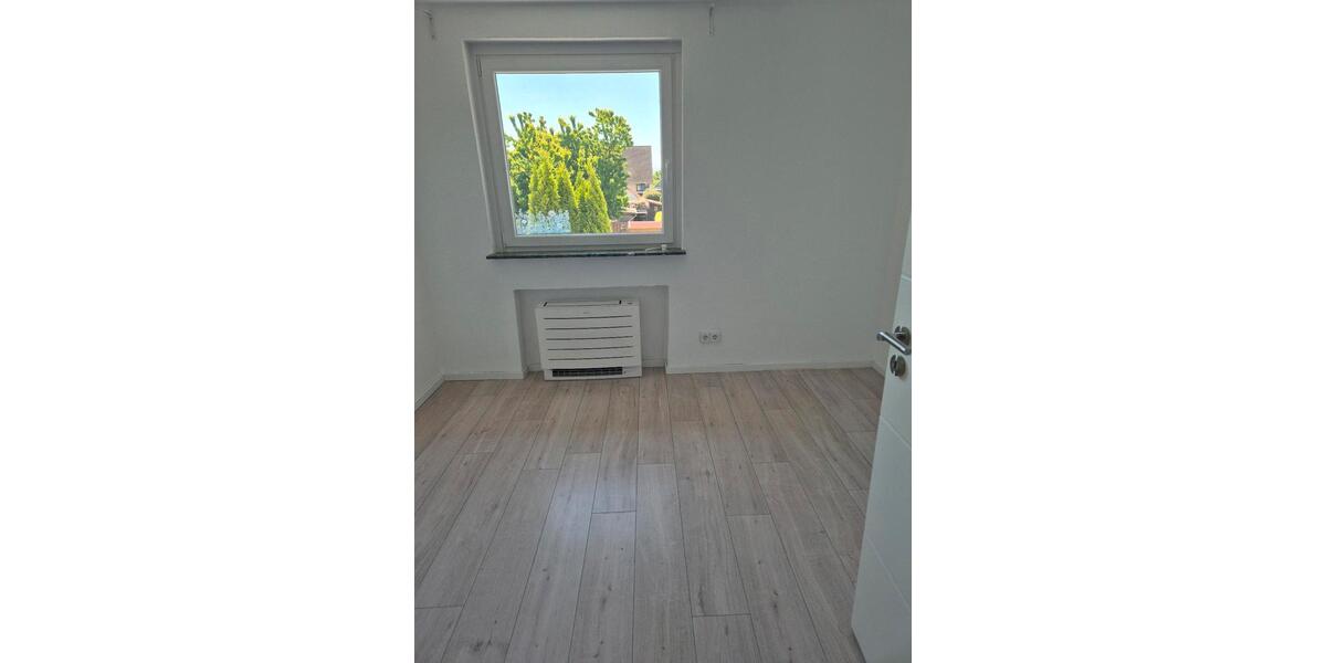 Reihenhaus Sarstedt - 4 Zimmer, 87 m&sup2;, 255.000&euro; | Angebot:26758557